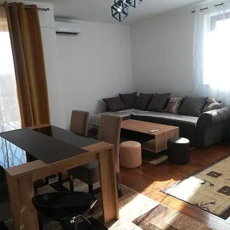 2m Lux Apartman *