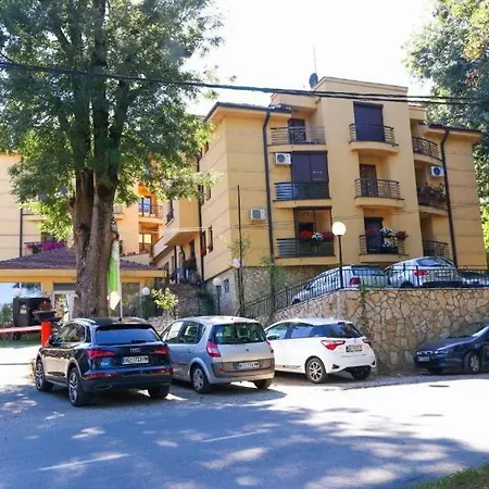2m Lux Apartman *
