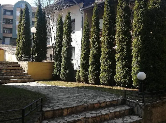 2m Lux Vrnjačka Banja